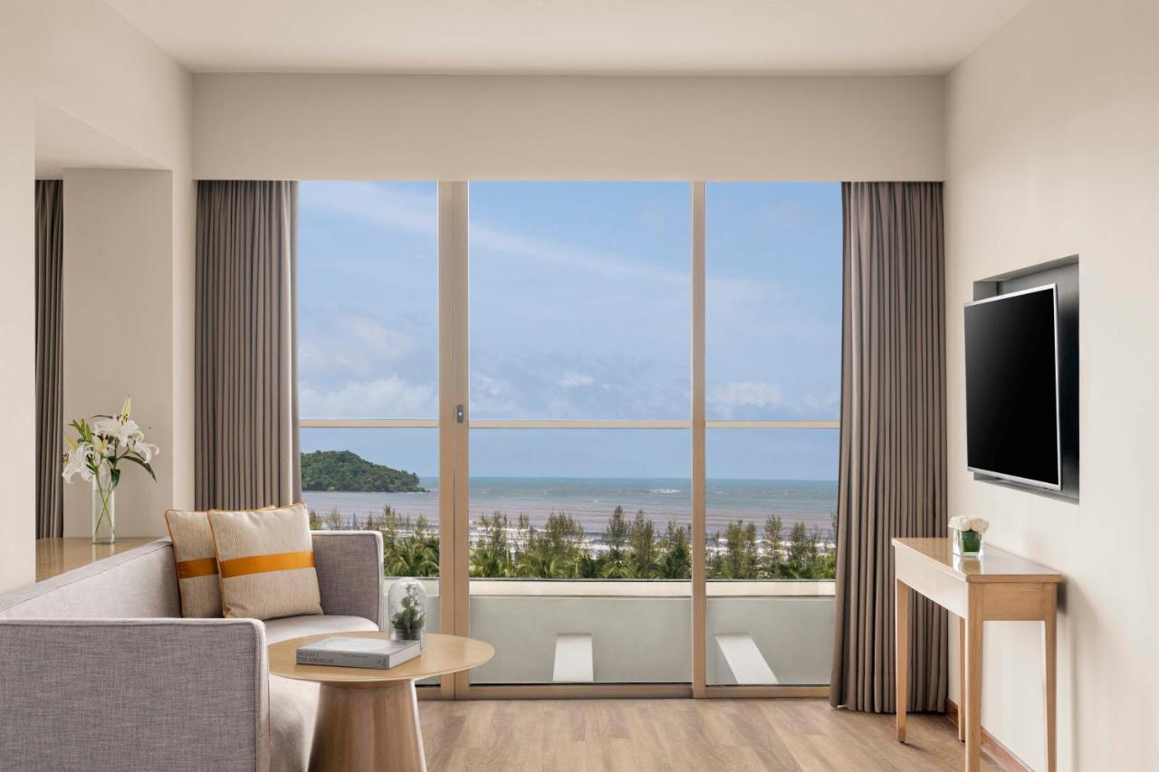 Vivanta Goa, Miramar Panaji Exterior photo